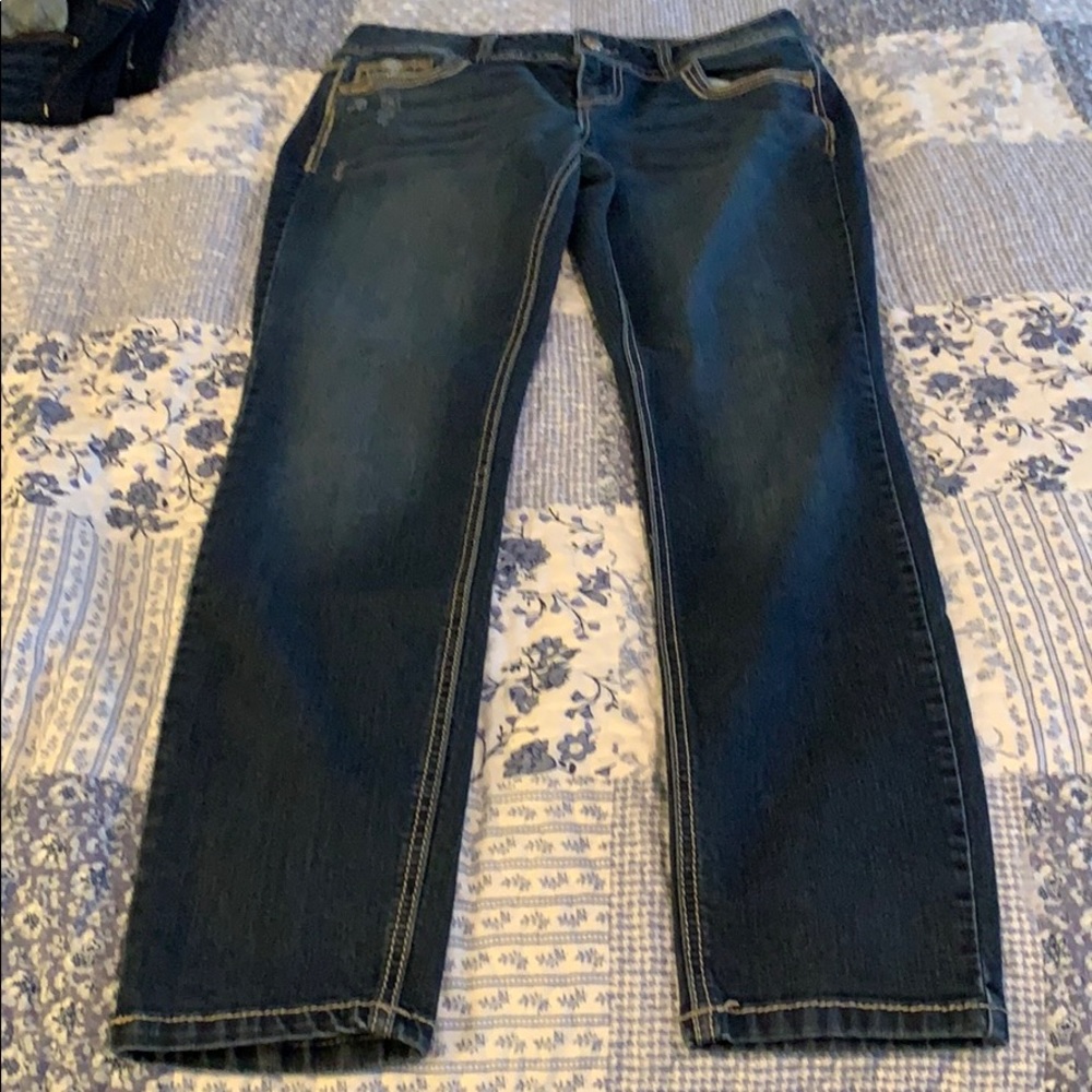 Maurices Blue Jeans Jeggings with Bling Size Large